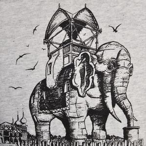 Gently Used Vintage Lucy the Margate Elephant Shirt 🐘 🏖